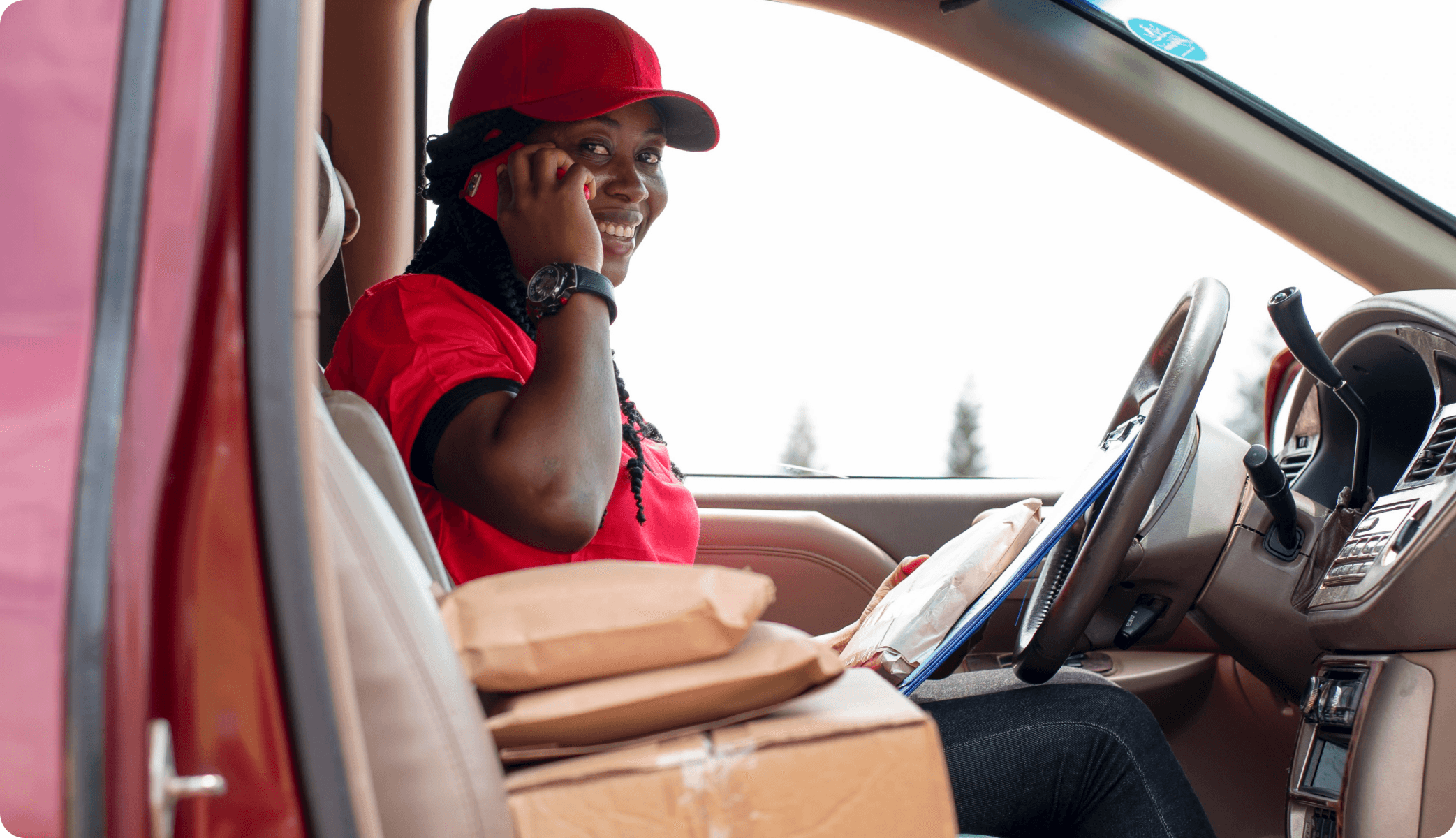 Haulage driver coordinating a shipment
